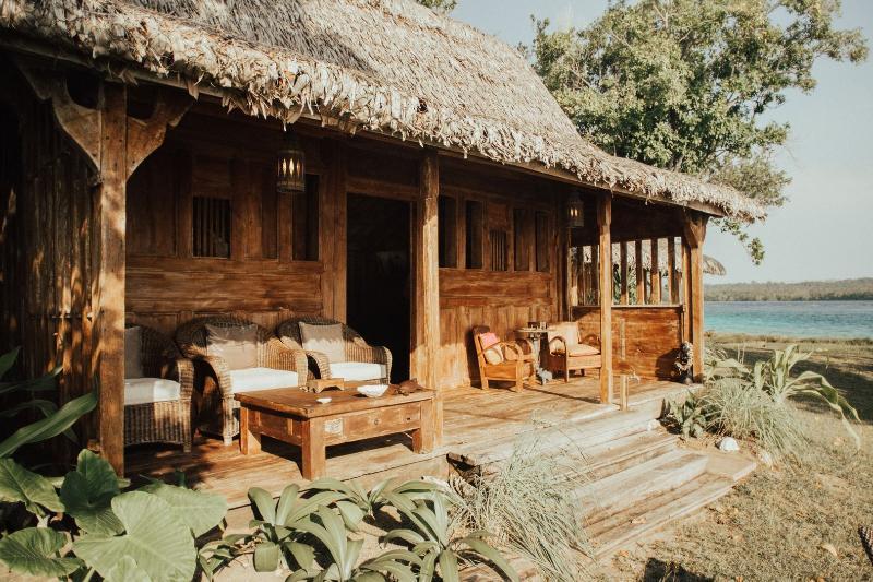 Ratua Private Island Resort Aimbuei Bay Exterior photo