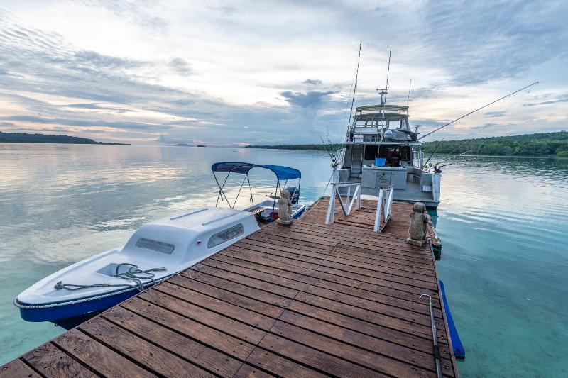 Ratua Private Island Resort Aimbuei Bay Exterior photo