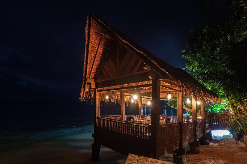 Ratua Private Island Resort Aimbuei Bay Exterior photo
