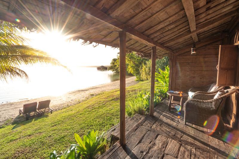 Ratua Private Island Resort Aimbuei Bay Exterior photo